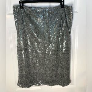 NWT Women’s Silver Gunmetal Sequin Pencil Skirt By Hayden LA Size 1X